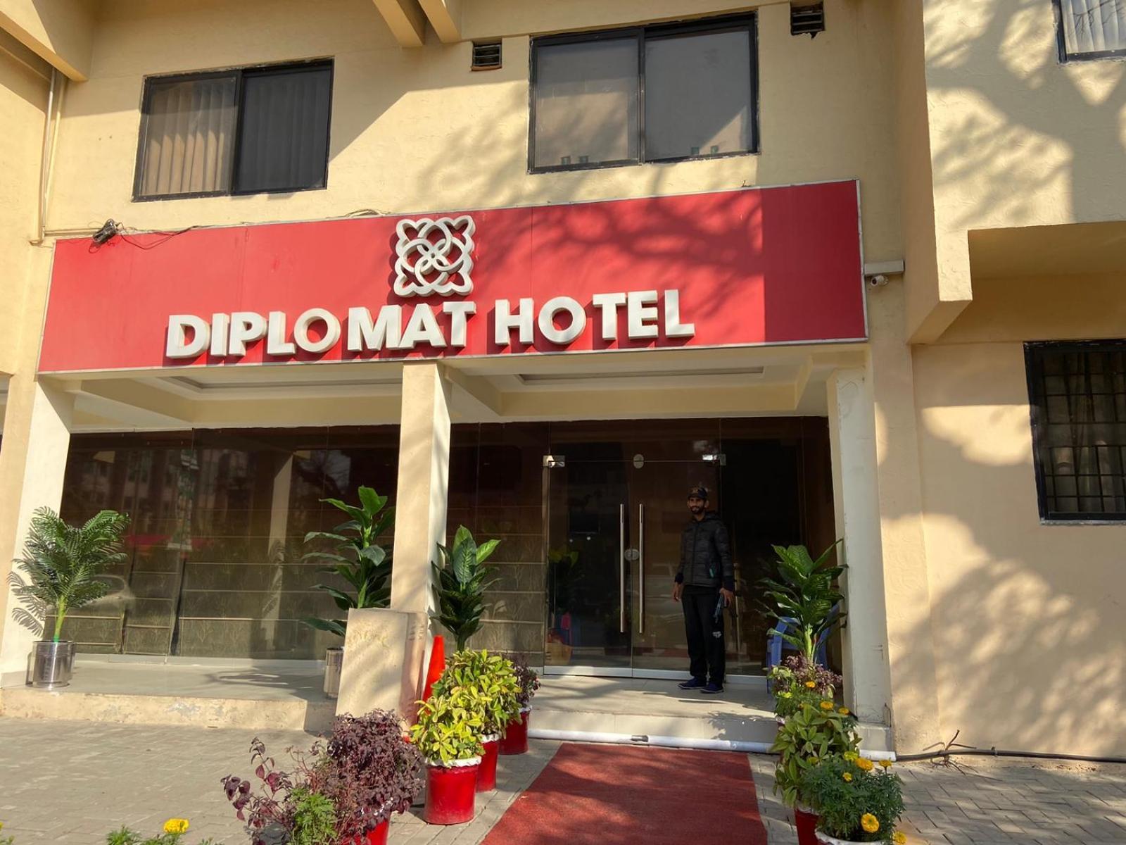 Diplomat Hotel Ісламабад Екстер'єр фото